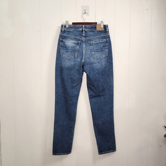 American Eagle Mom Jeans Stretch High Waisted Rise Ripped Dark Wash AEO 90s - Picture 4 of 9